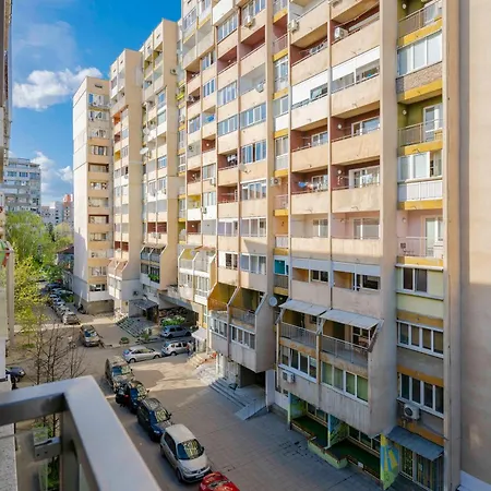 Exclusive One-bedroom Retreat Apartamento