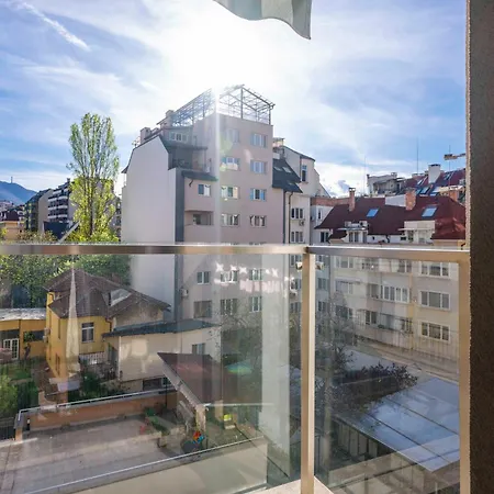 Exclusive One-bedroom Retreat Apartamento